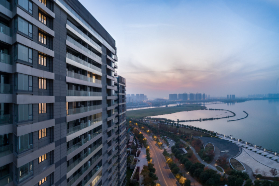 鉑悅犀湖（中國土木工程詹天佑獎優秀住宅小區金獎，全國用戶滿意工程）