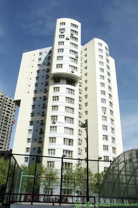 南門國際城F1高層住宅樓（新疆建筑工程天山獎、江蘇省省外“揚子杯”）